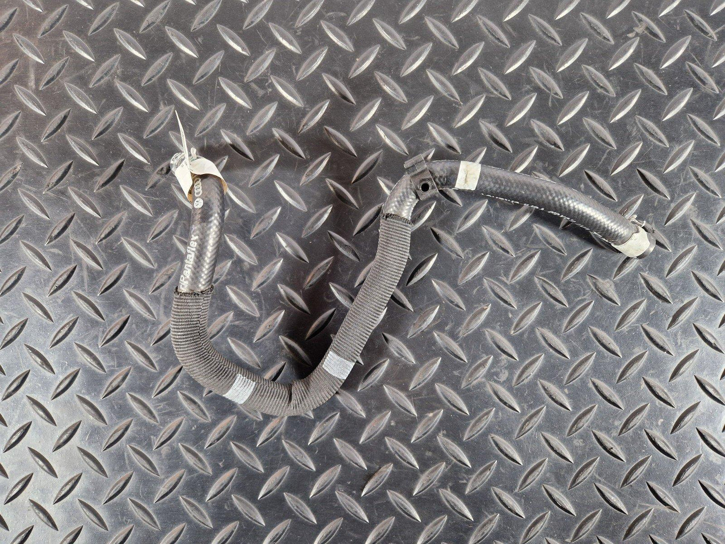 16-23 AUDI S5 3.0 TFSI V6 CWG PETROL ENGINE FUEL LINE PIPE 06M133986AC