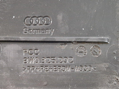 16-19 AUDI A4 B9 SPORT GENUINE DRIVERS SIDE REAR BUMPER COVER TRIM 8W0825202