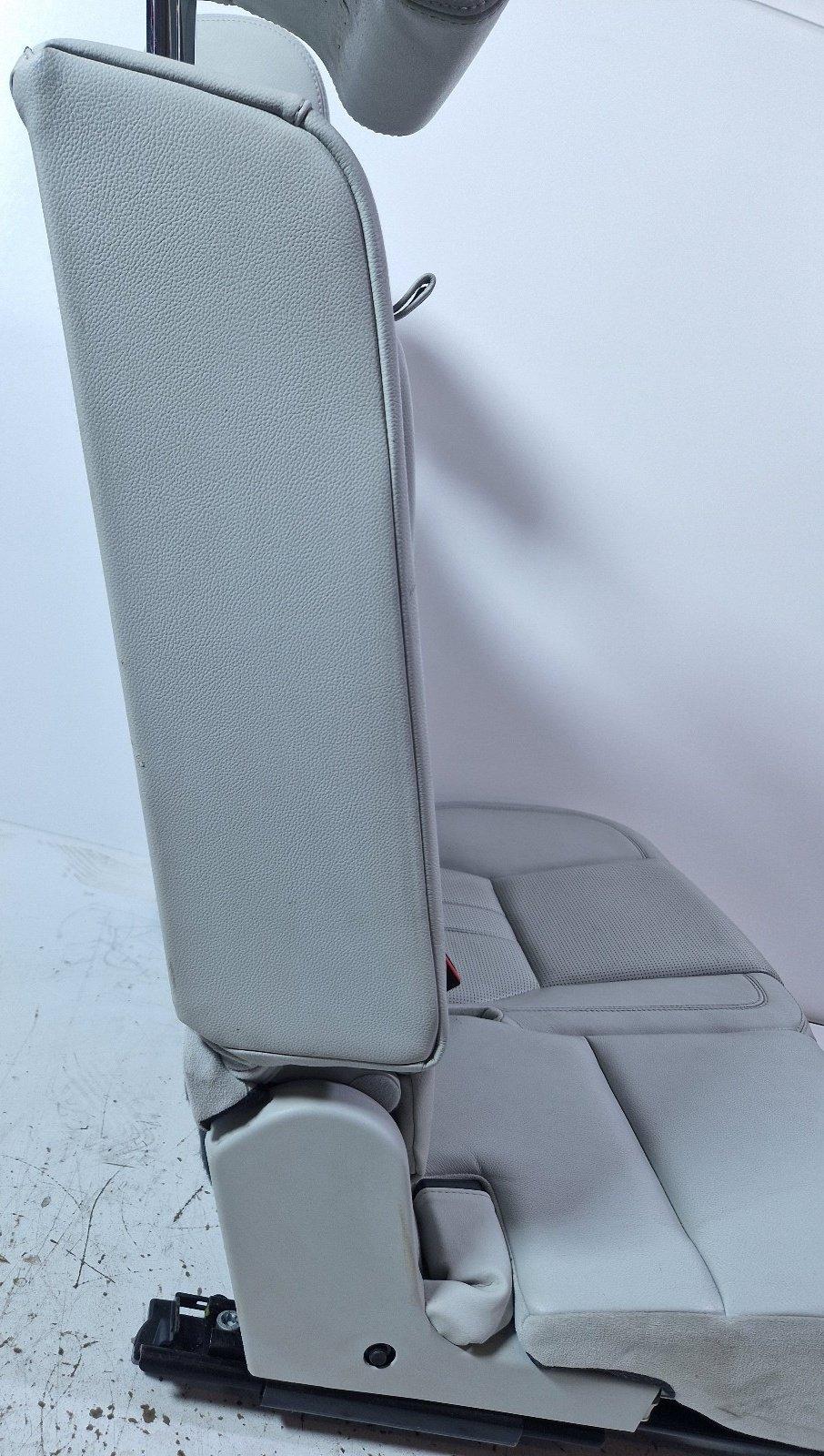 14-19 LAND ROVER L550 DISCOVERY SPORT 2ND ROW LEFT & MIDDLE SEAT SET IN GREY