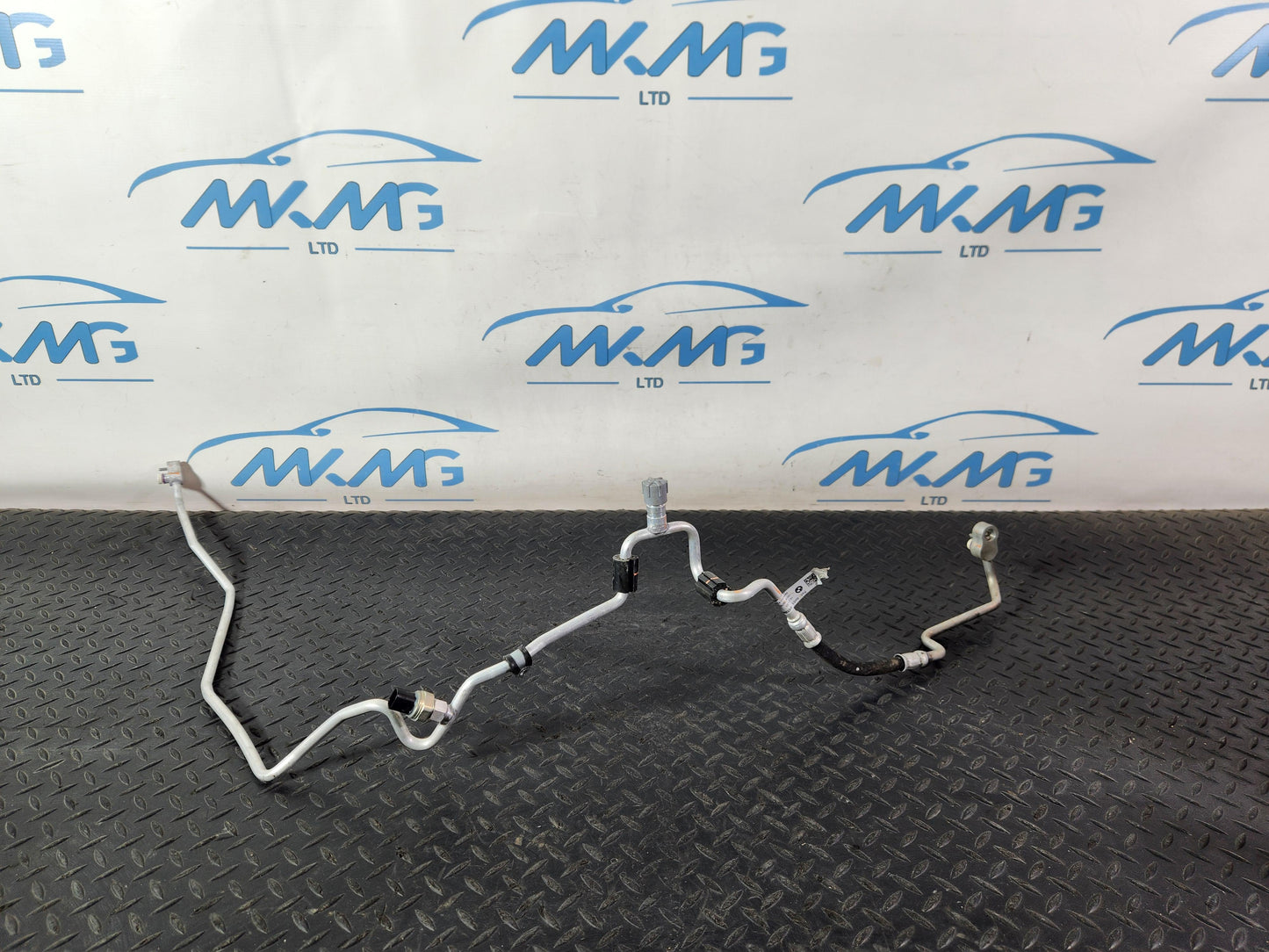 14-21 BMW 2 SERIES GRAN TOURER F45 F46 GENUINE AIR CON HOSE PIPE 6832951