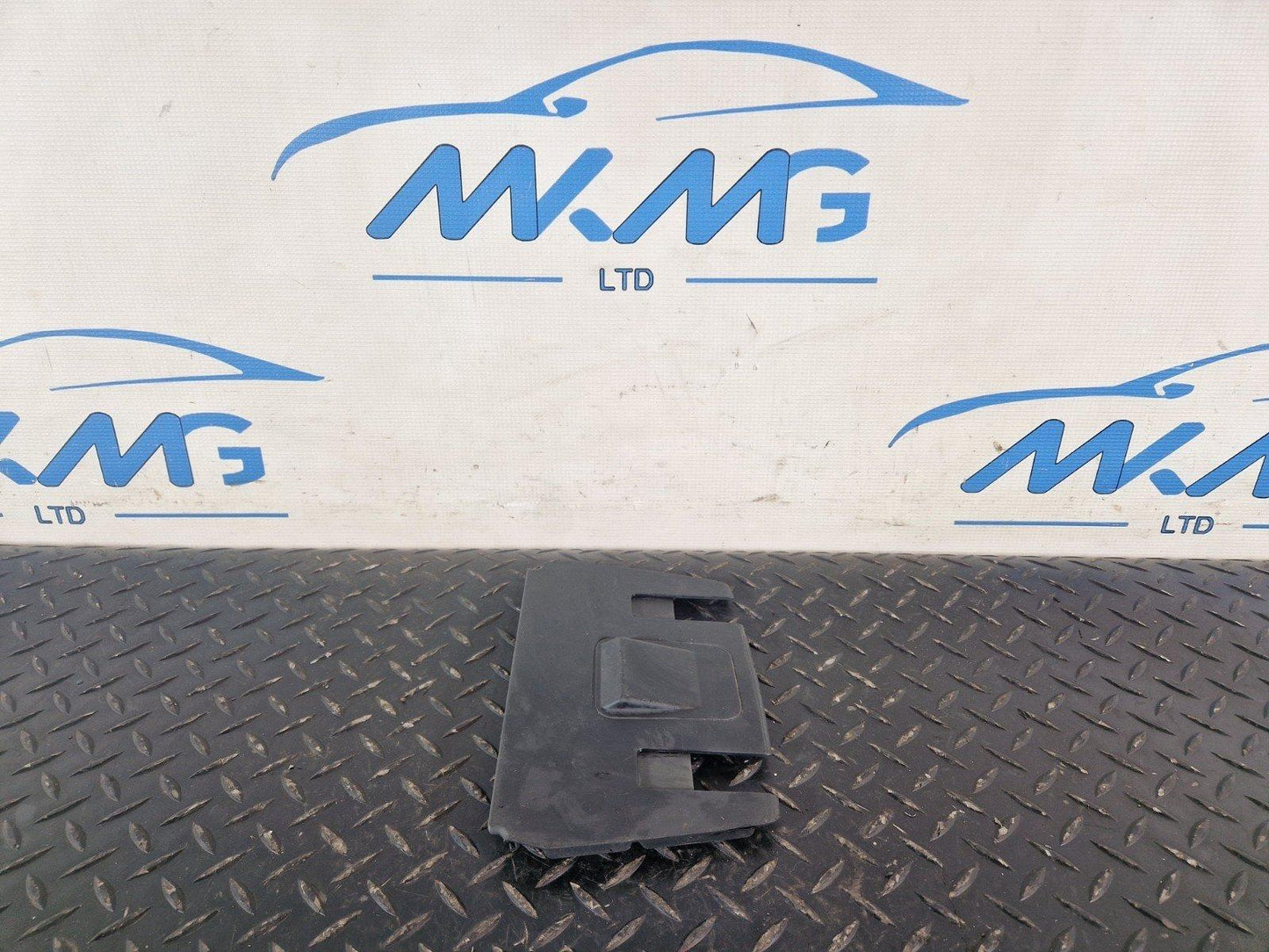 10-15 AUDI Q7 4L GENUINE CENTER CONSOLE TRIM COVER PANEL 4L0864375