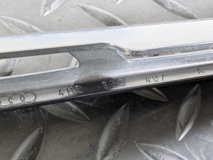10-17 AUDI A8 4H FRONT LEFT WIPER ARM WITH BLADE 4H2955407A