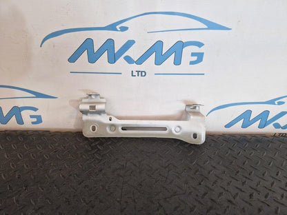 16-20 AUDI Q7 4M GENUINE FRONT LEFT N/S FENDER HOLDING BRACKET 4M0821431
