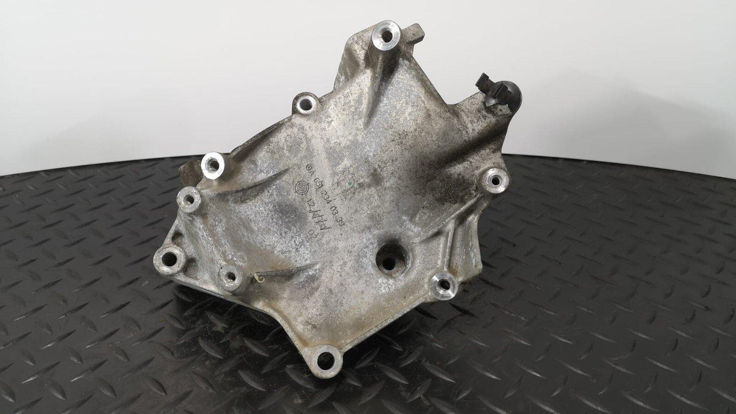 MERCEDES C E CLS W205 W213 W218 AMG CDI 220d DIESEL ENGINE BRACKET A6512340339