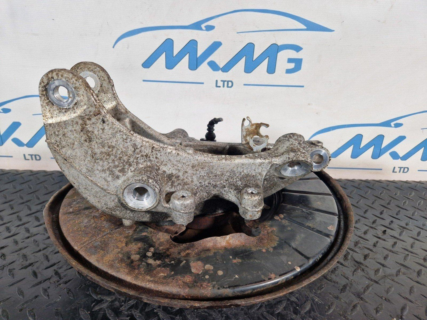 10-18 VW TOUAREG 7P GENUINE REAR RIGHT O/S/R WHEEL HUB &BEARING 7P0505436B