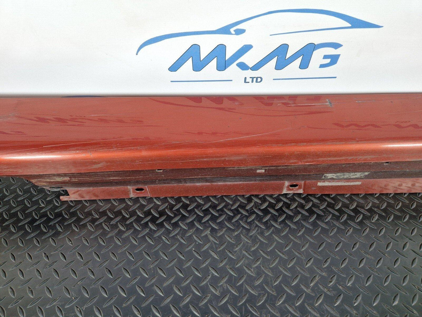 14-21 BMW 2 SERIES GRAN TOURER F45 F46 RIGHT SIDE SKIRT IN ORANGE C1X 7318852