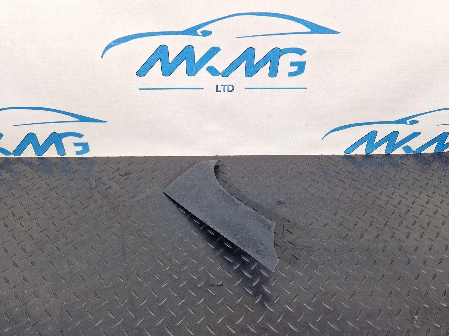 18-ON MERCEDES BENZ SPRINTER W907 W910 RIGHT O/S LOWER TRIM PANEL A9106803200