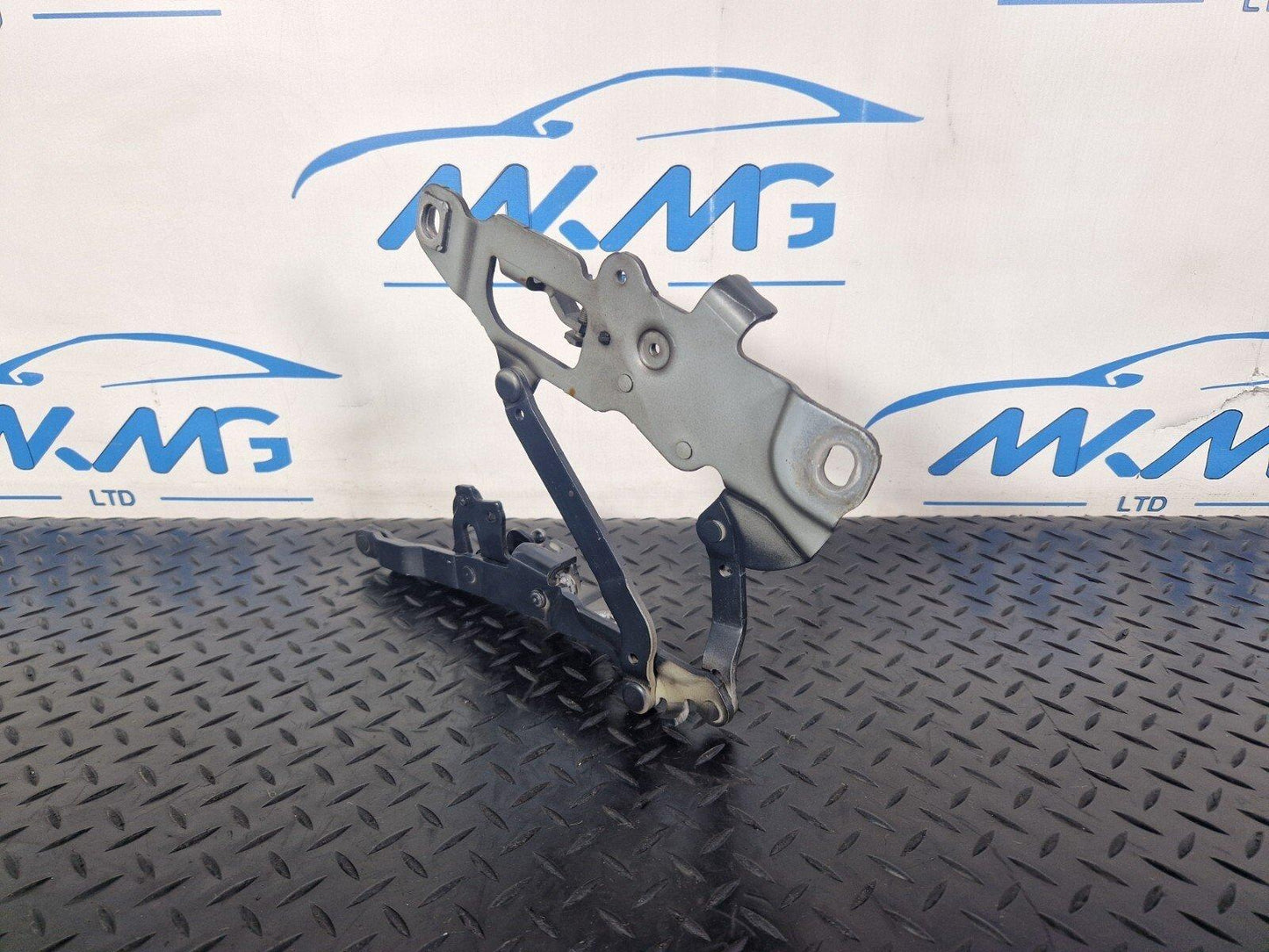11-18 BMW 6 SERIES F06 BONNET HINGE DRIVER RIGHT SIDE 7249888