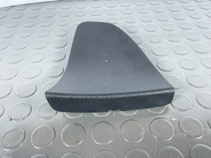 16-19 AUDI A4 B9 ESTATE GENUINE REAR RIGHT BOOTLID COVER TRIM 8W9867658