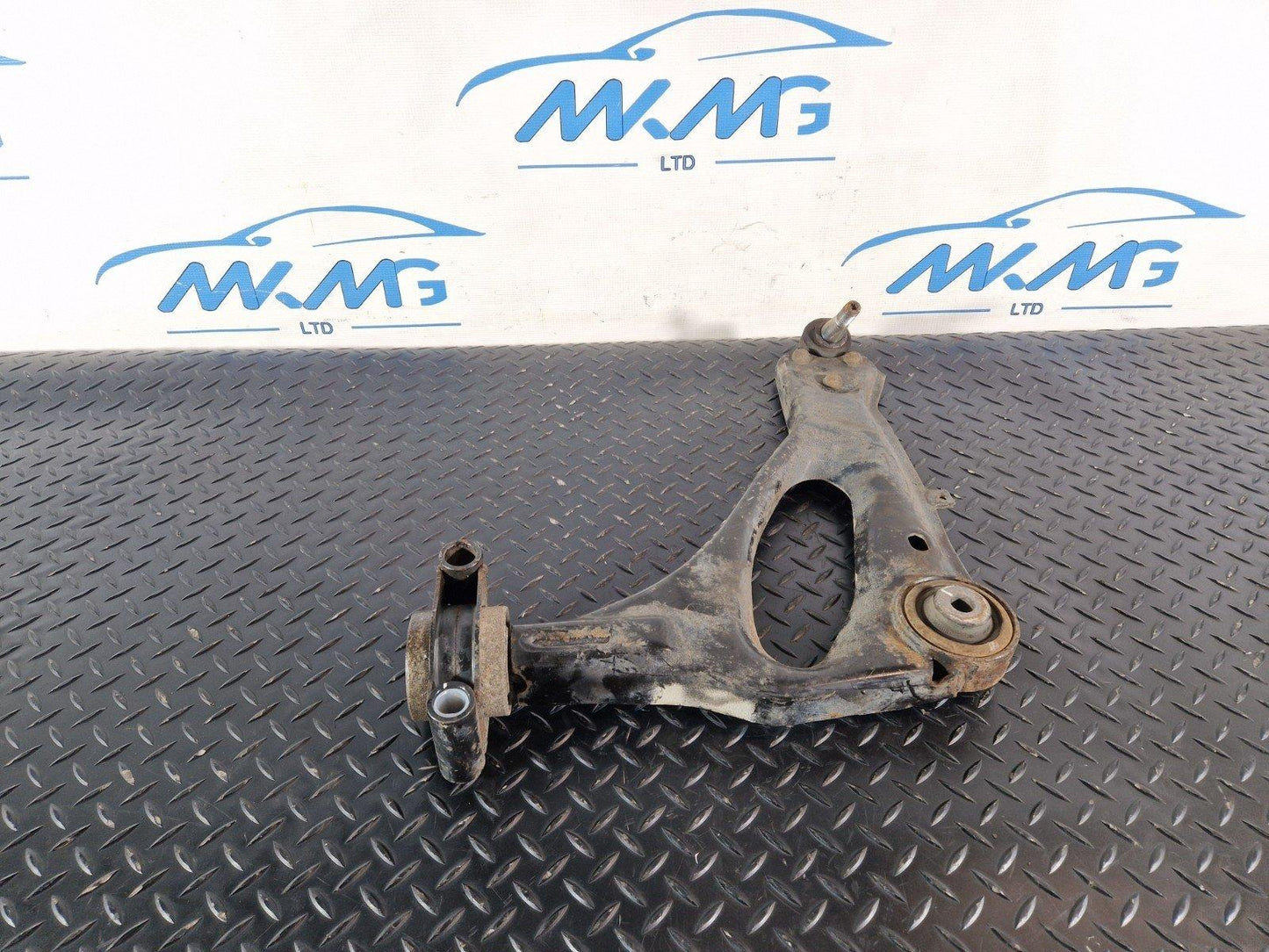 14-23 MERCEDES VITO W447 GENUINE FRONT LEFT N/S CONTROL ARM A4473303400