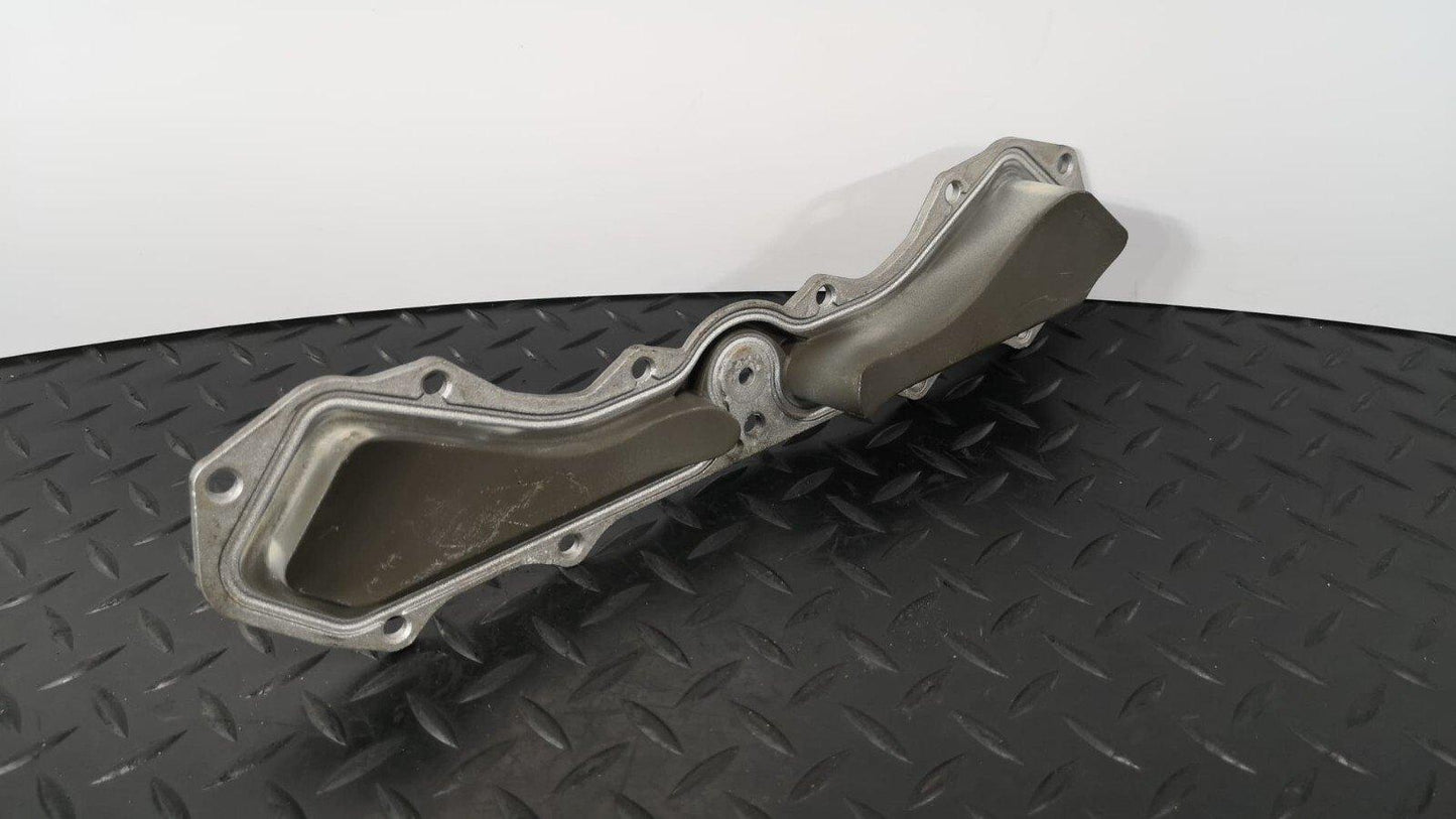 11-16 BMW M5 F10 5-SERIES 4.4L V8 PETROL ENGINE BLOCK END COVER 7567643