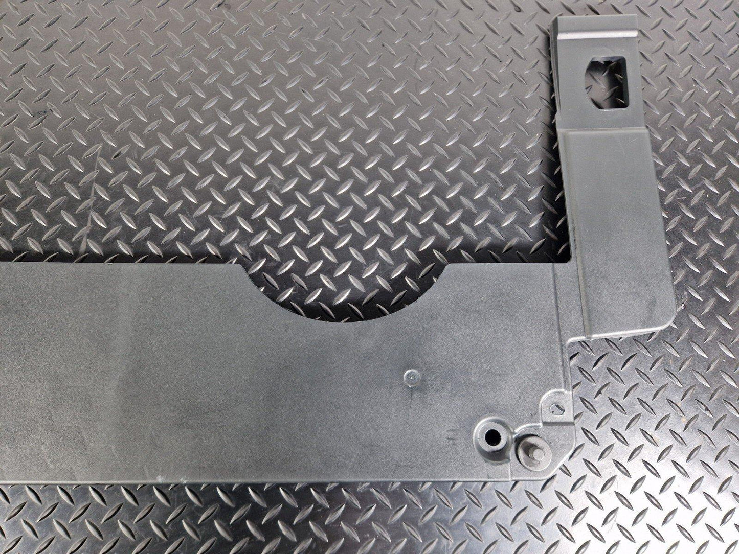 12-18 AUDI A6 C7 REAR BOOT FLOOR TRIM INSERT LEVELLER RAIL COVER PANEL 4G5863373