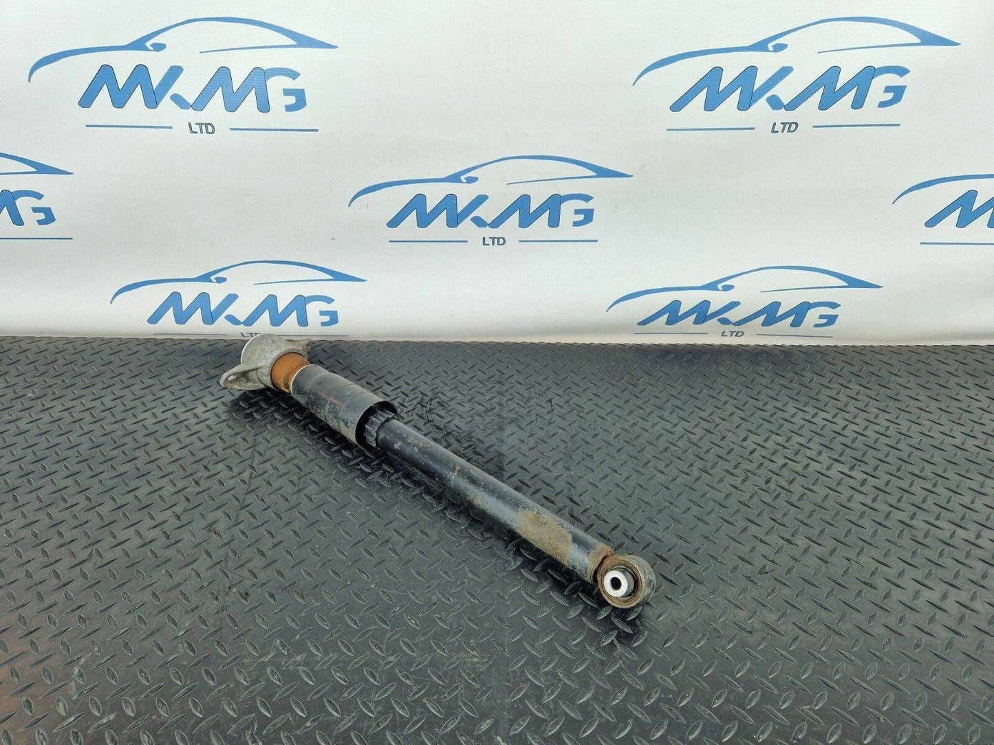 16-19 AUDI A4 B9 GENUINE OEM REAR SHOCK ABSORBER FITS LEFT & RIGHT 8W0513035AD