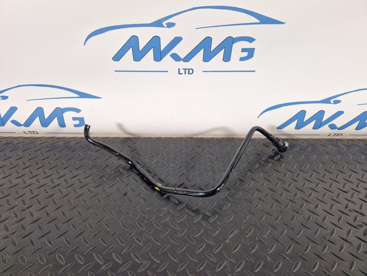 16-24 AUDI A5 F5 2.0 PETROL AIR LINE  PIPE 8W7201997B