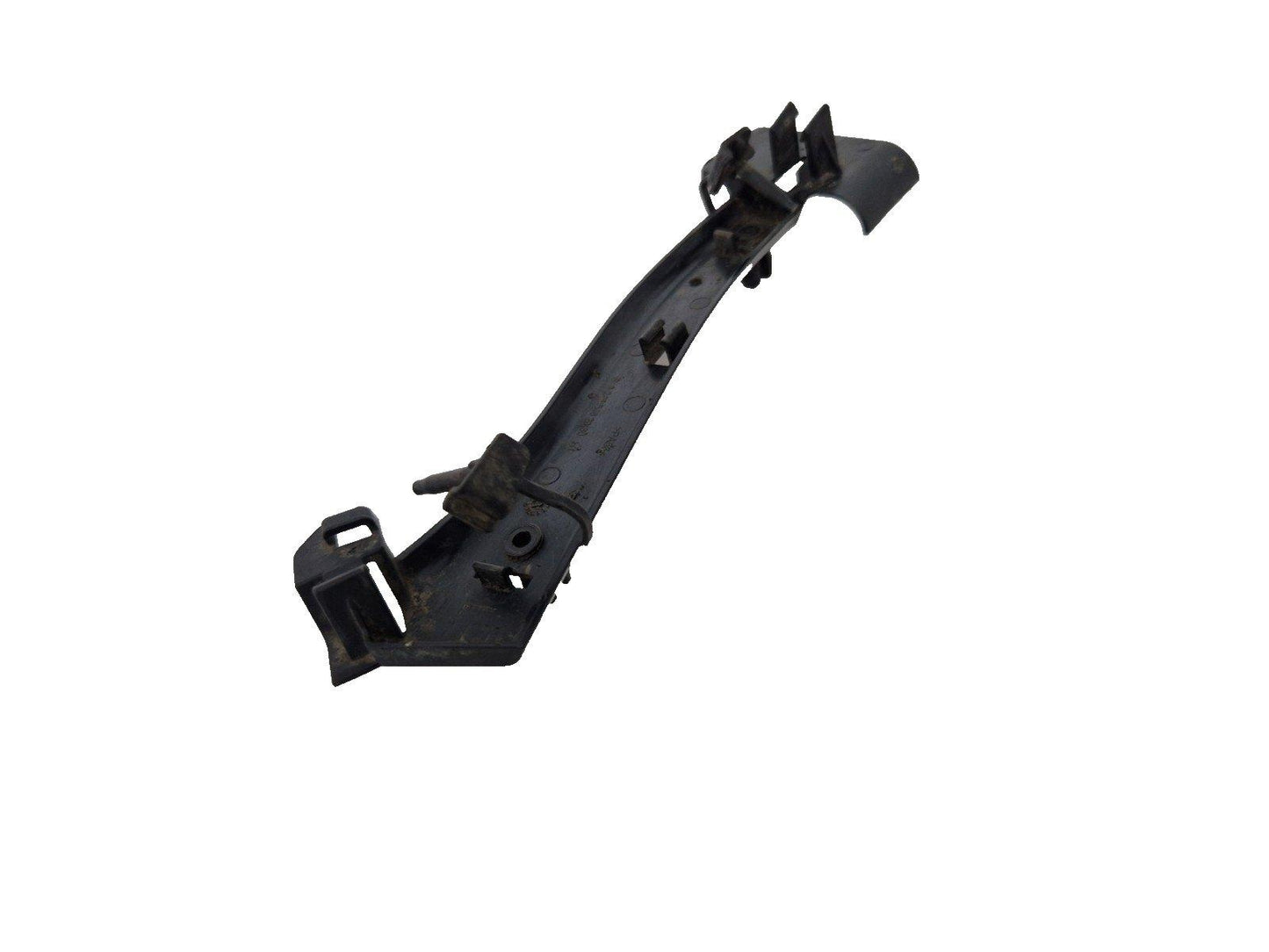 12-18 MERCEDES BENZ W176 N/S/F FRONT LOWER SUSPENSION ARM COVER A2465462980