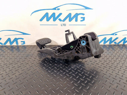 18-ON MERCEDES BENZ A CLASS W177 GENUINE AUTO GENUINE BRAKE PEDAL A2472900100