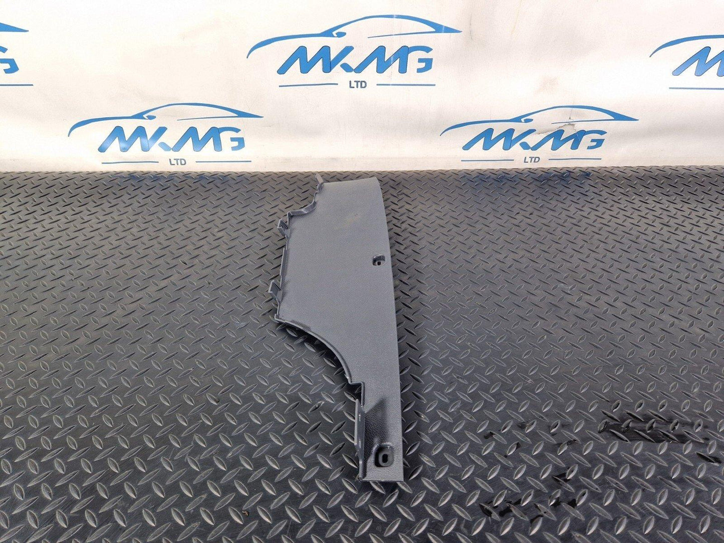 18-ON MERCEDES BENZ SPRINTER W907 W910 PANEL TRIM DASHBOARD COVER A9106804400