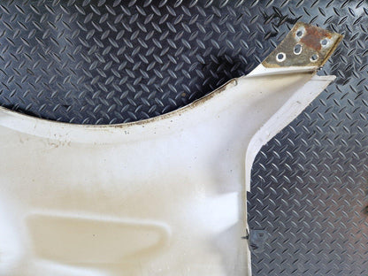18-ON MERCEDES BENZ SPRINTER W907 FRONT LEFT PASSENGER SIDE WING FENDER