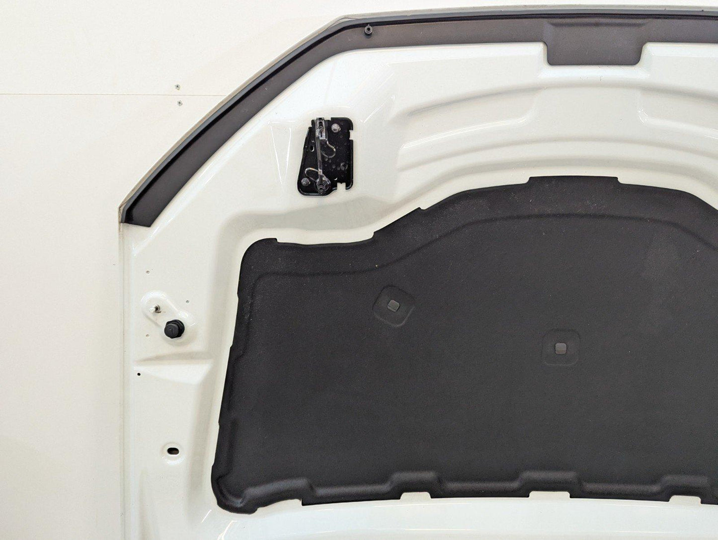 16-20 AUDI Q7 4M S-LINE GENUINE BONNET PANEL IN PURE WHITE LC9A