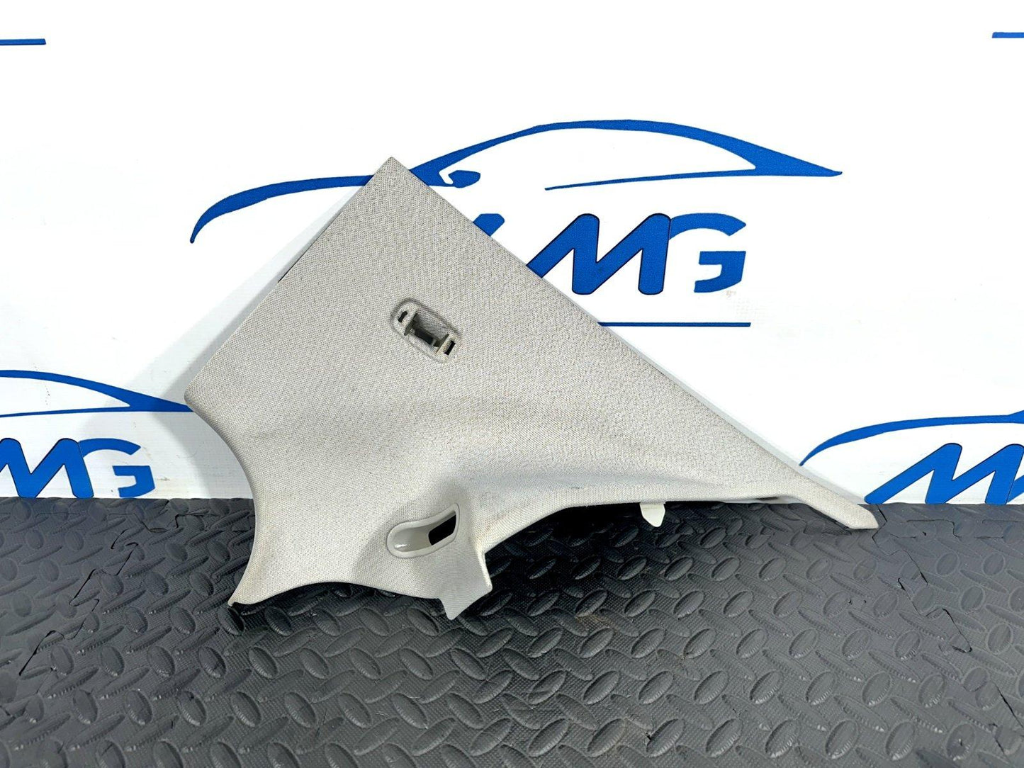 14-21 MERCEDES BENZ GENUINE RIGHT REAR COLUMN C-PILLAR COVER TRIM A2056900525