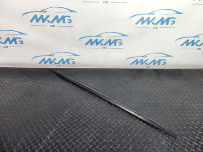 Land Rover Range Rover Evoque Front Right Outer Window Trim Strip K8D2201A38A