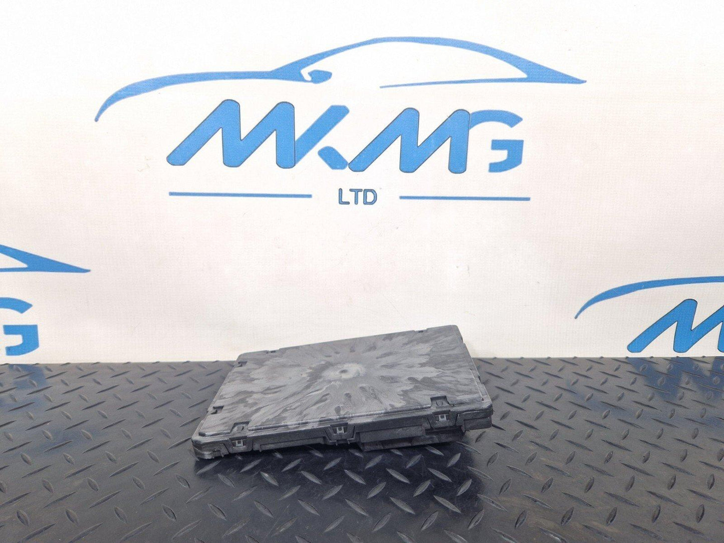 16-19 AUDI A4 B9 COMFORT CONVENIENCE CONTROL MODULE UNIT 8W0907063C