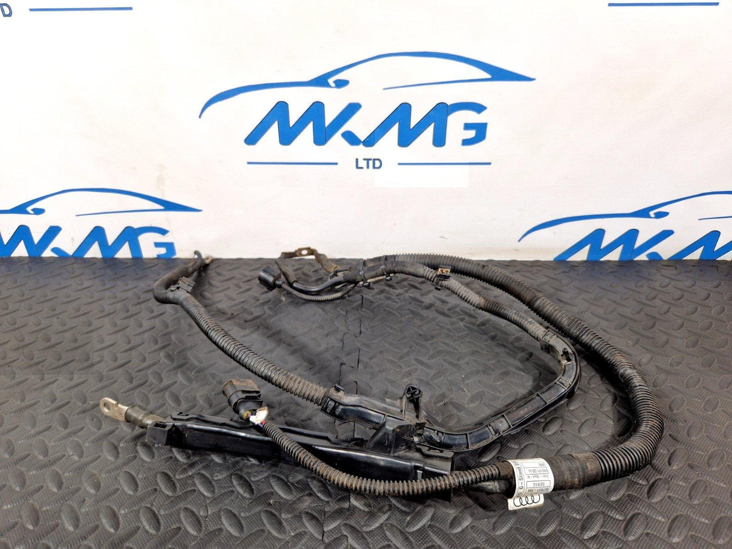 16-19 AUDI A4 B9 ESTATE GENUINE ALTERNATOR POSITIVE WIRE CABLE 8W0971228AJ