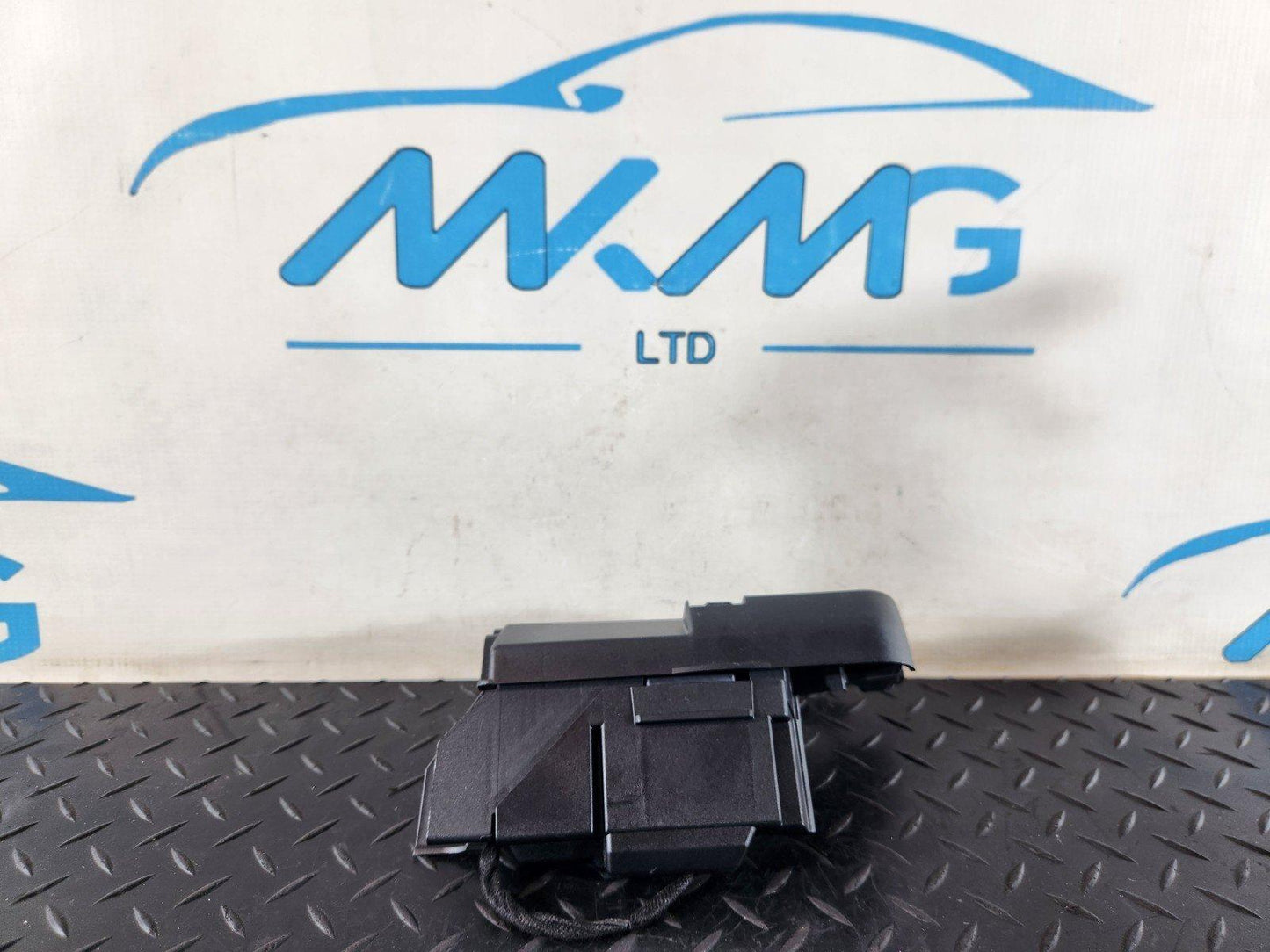 16-20 AUDI Q7 4M GENUINE BATTERY CENTRAL PROTECTION 8W0915459A