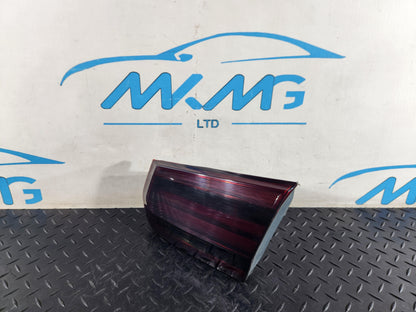 BMW 118i F40 Hatchback Genuine Right Side Rear Inner Tail Light H8736912005