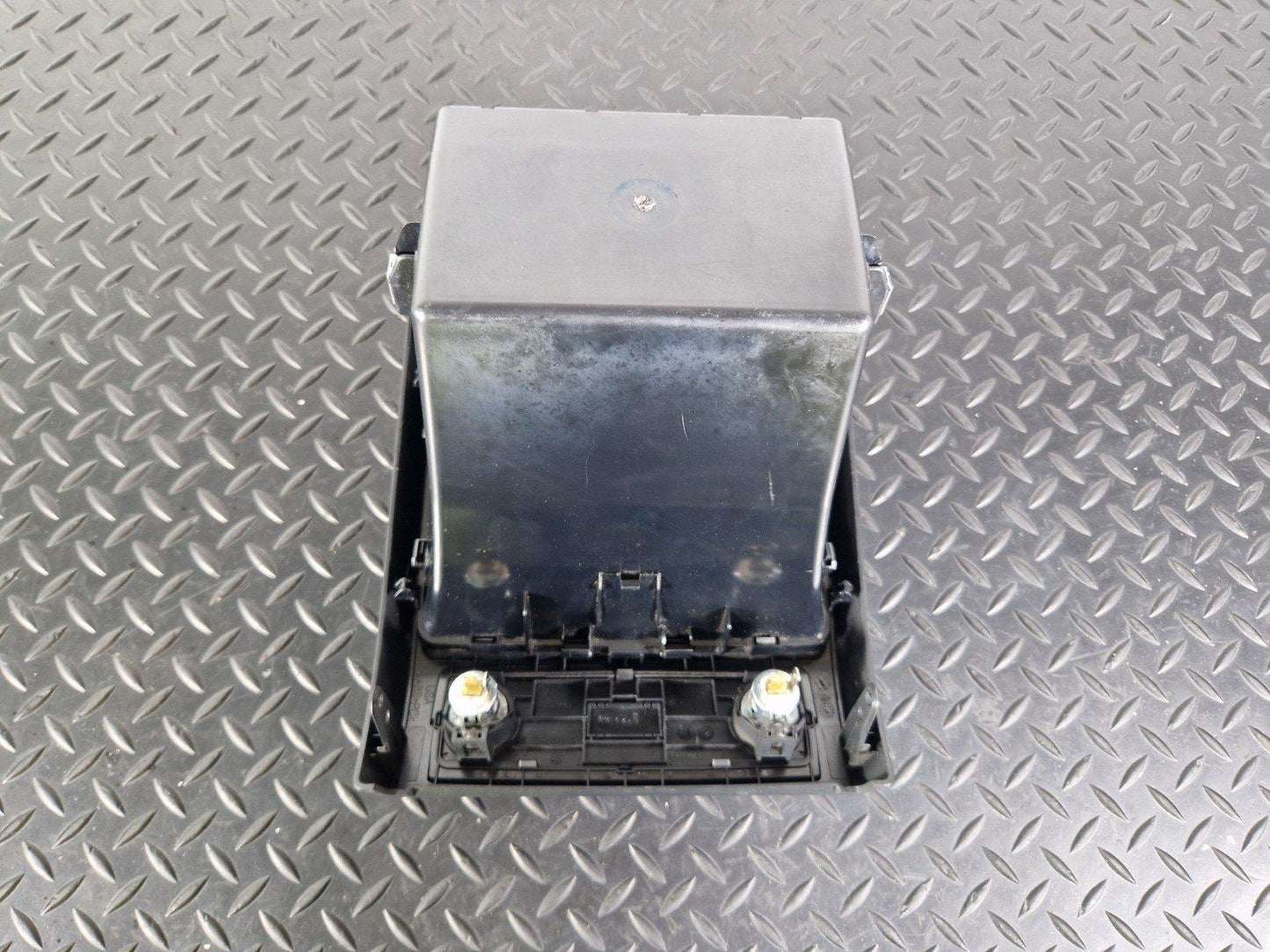 GENUINE BMW X5 E70 REAR CONSOLE COMPARTMENT BOX AND 12V SOCKET 6963377