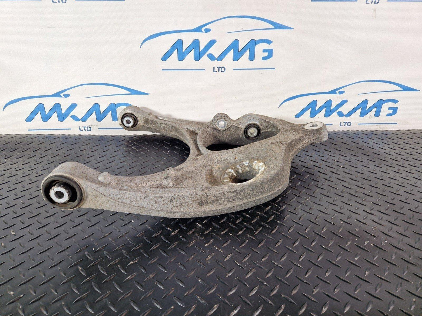11-19 MERCEDES BENZ ML W166 REAR RIGHT O/S WISHBONE CONTROL ARM