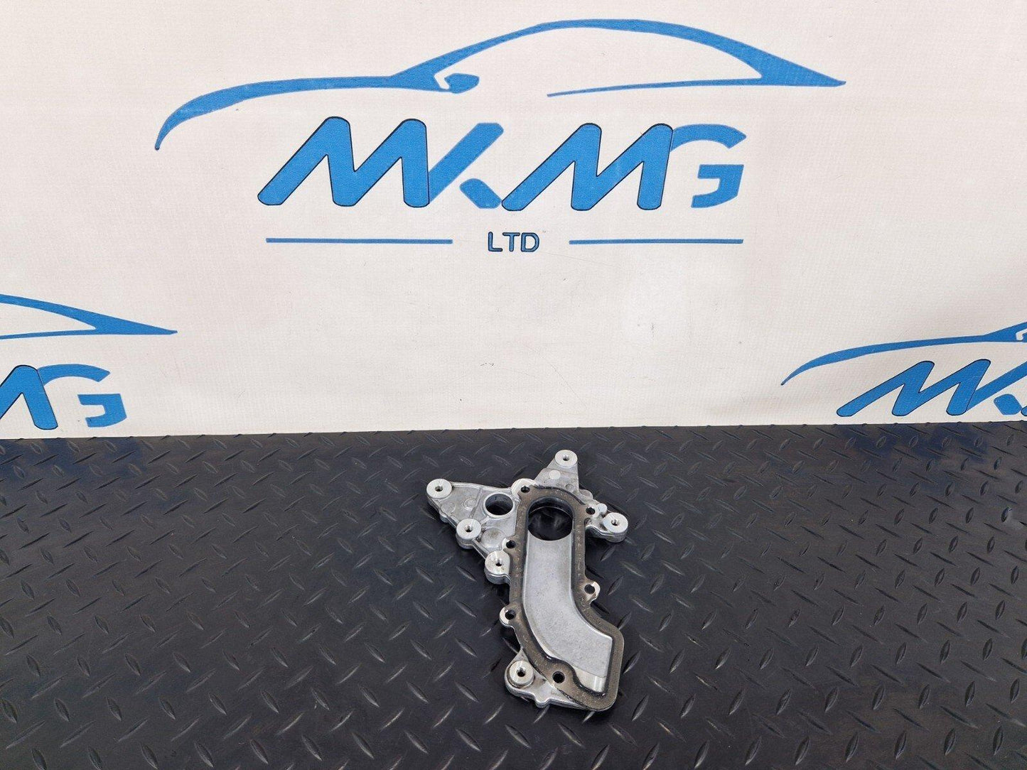 19-ON MERCEDES BENZ A B W177 W247 2.0D OM654 OIL SUMP PAN PLATE A6540149100