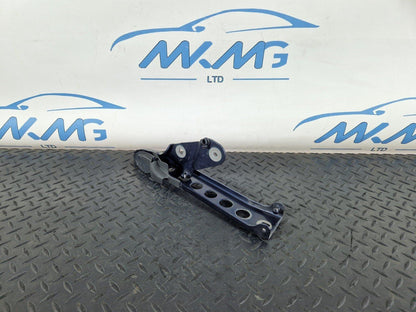 10-17 AUDI A8 4H FRONT RIGHT O/S BONNET HOOD HINGE IN BLUE 4H0823302D