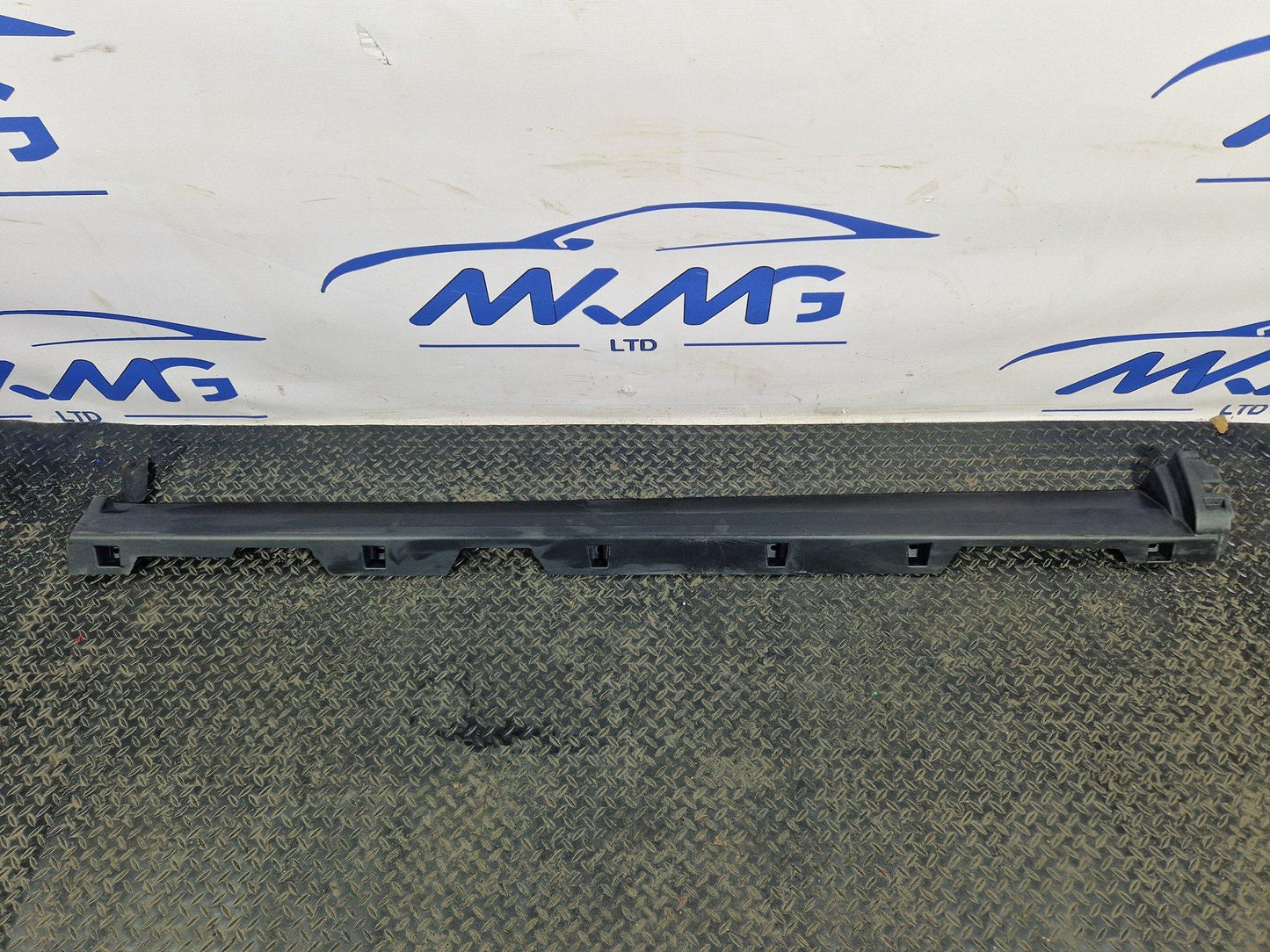 Land Rover Discovery Sport Side Skirt Sill Right Side Genuine FK7210154AD
