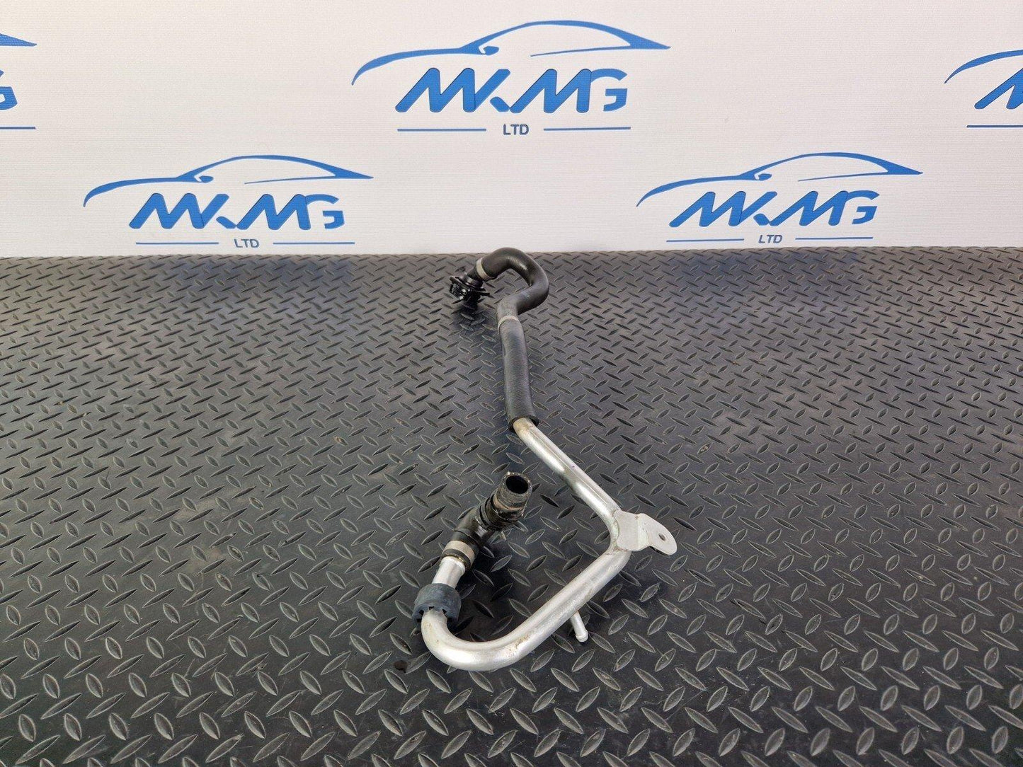 14-21 MERCEDES BENZ C220d W205 OEM COOLANT RADIATOR HOSE PIPE A2058303102
