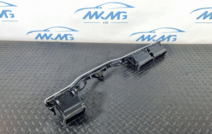 19-ON RANGE ROVER EVOQUE L551 DASHBOARD AIR VENT GRILLE SURROUND TRIM