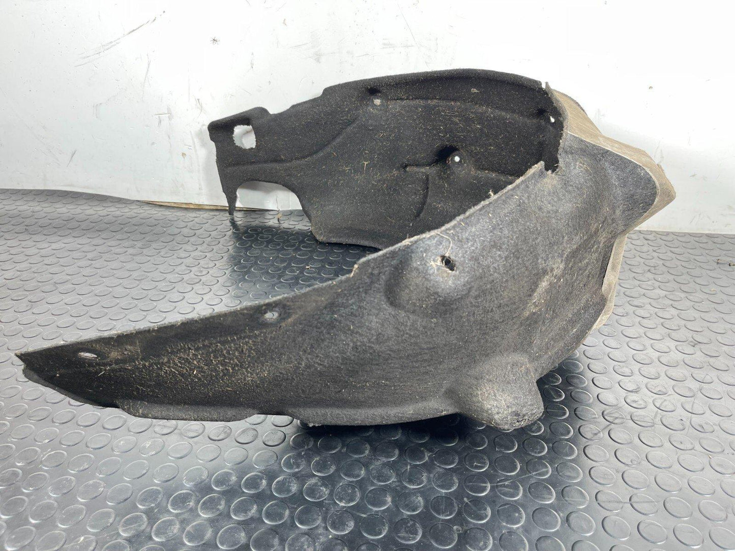 14-21 BMW 2 SERIES GRAN TOURER F45 F46 REAR LEFT WHEEL ARCH LINNER 7290795