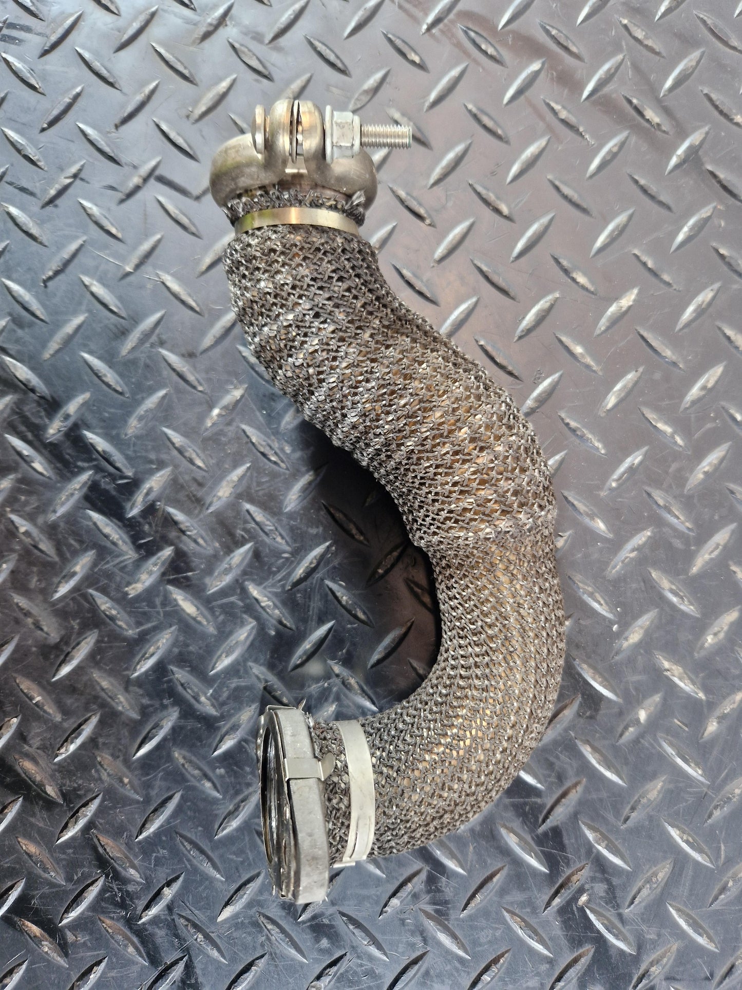 LAND ROVER RANGE ROVER EVOQUE L551 EGR Tube Pipe Hose 2.0 Diesel
