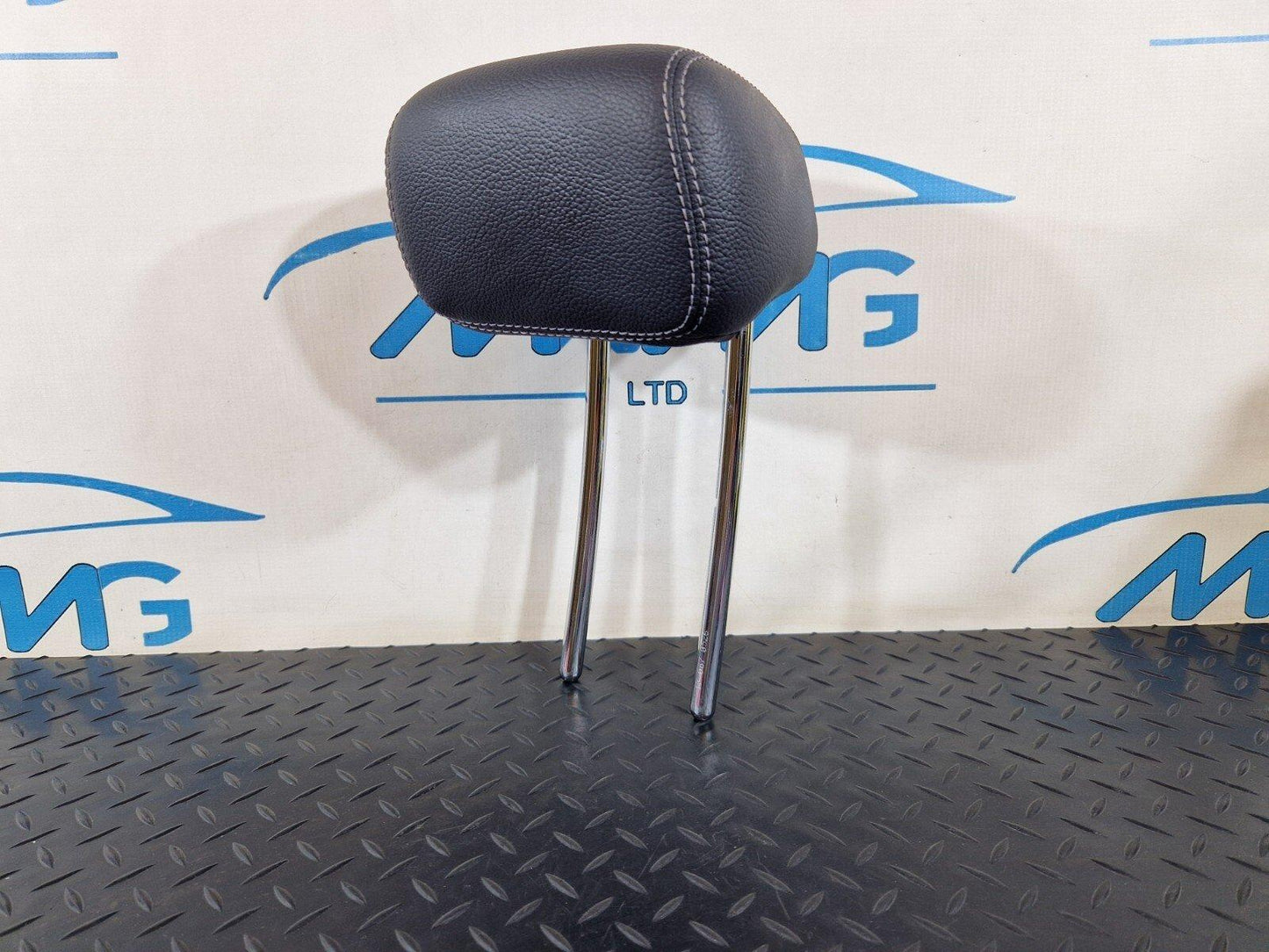 14-21 MERCEDES BENZ C300h W205 GENUINE SEAT HEADREST REAR LEFT RIGHT N/O/S
