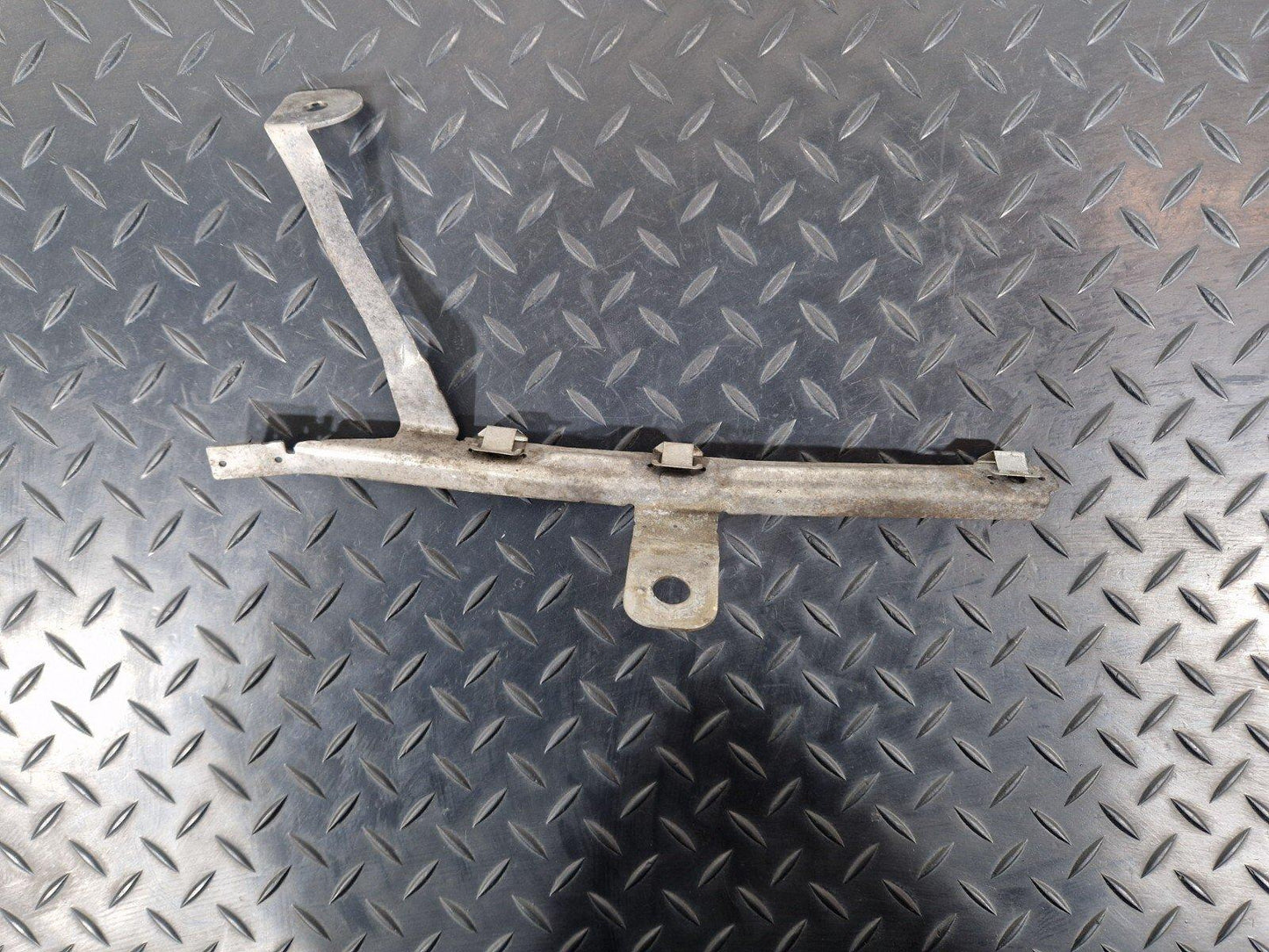 12-18 BMW 3 SERIES F30 F31 LCI BRACKET CABLE LAMBDA PROBE 8517905