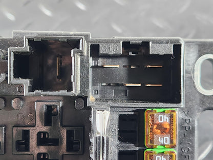 Land Rover Range Rover Evoque L551 Passenger Side Fuse Box M8D2-14A073-BA