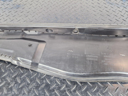 16-22 BMW X1 F48 GENUINE PASSENGER LEFT SIDE BONNET ENGINE SEAL BRACKET 7329399