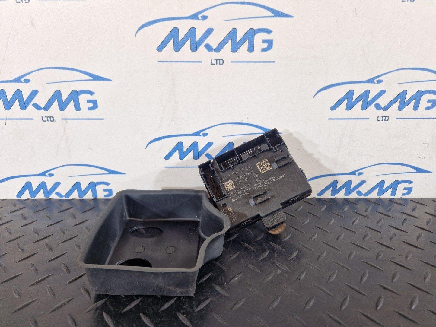 17-24 AUDI S5 F5 GENUINE FRONT LEFT SIDE DOOR CONTROL MODULE UNIT ECU 4M0959792E