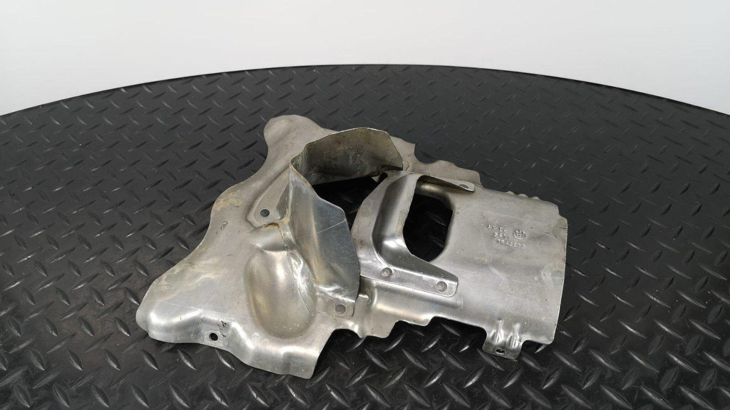 11-16 BMW M5 F10 5-SERIES 4.4L V8 TURBO CHARGER HEAT SHIELD COVER 7843233