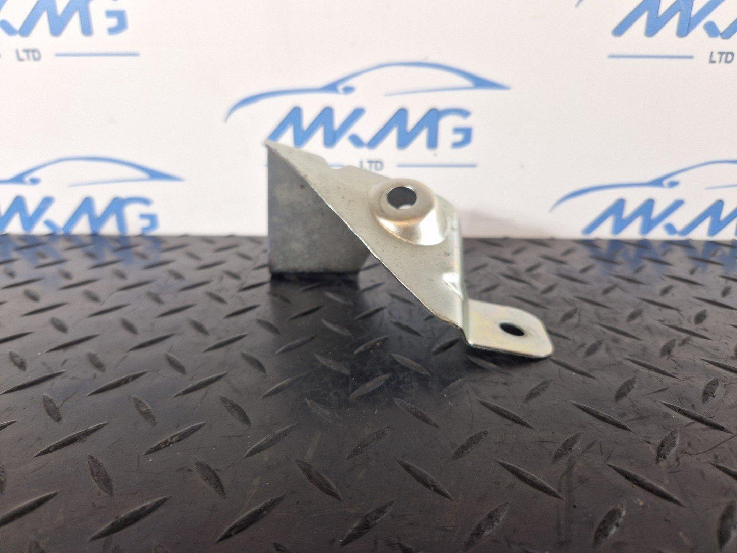 19-ON RANGE ROVER EVOQUE L551 OEM LEFT FRONT BUMPER MOUNT BRACKET K8D217B919AB