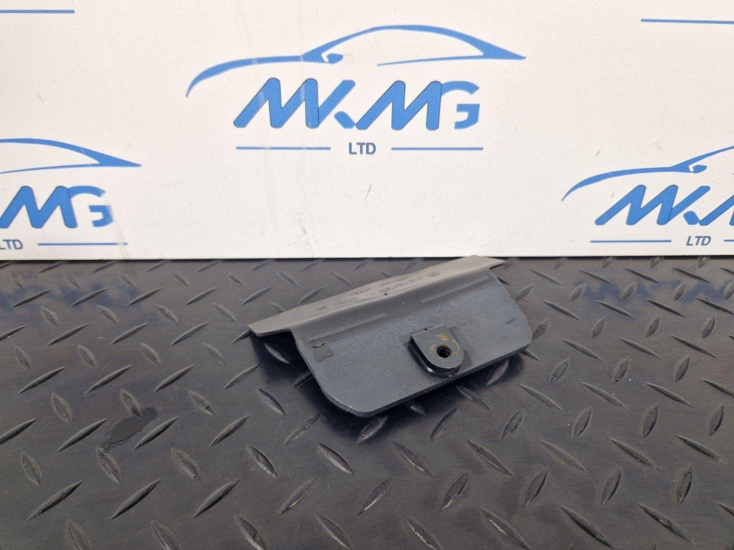 11-18 BMW 6 SERIES F06 RADIATOR CLIP RAD RUBBER MOUNT 7607831