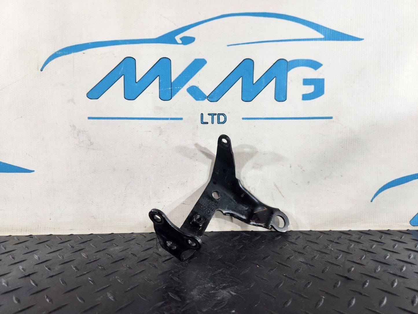 16-20 AUDI Q7 4M CRTC 3.0 TDI LEFT REAR ENGINE TRANSPORTATION SHACKLE 059108073D