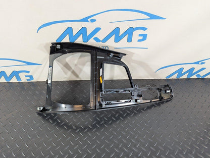 16-22 BMW X1 F48 GENUINE OEM FRONT CENTRE SONSOLE SURROUND TRIM PANEL 9292548