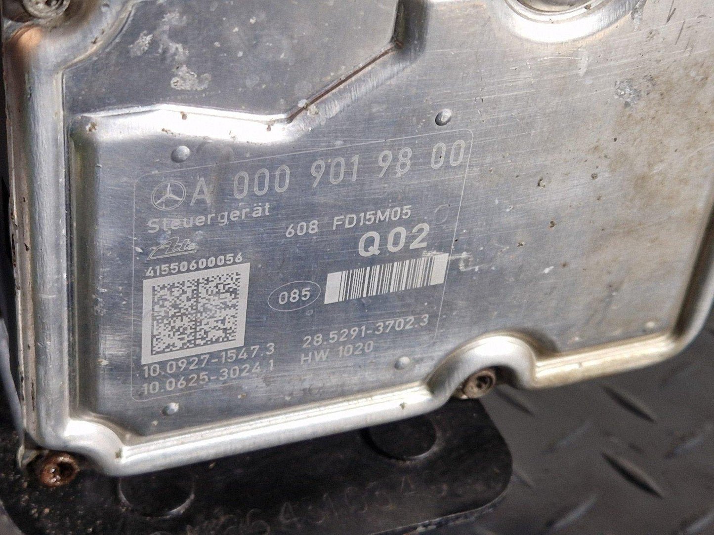 16-19 MERCEDES BENZ GLE W166 GENUINE ABS PUMP A0009019800