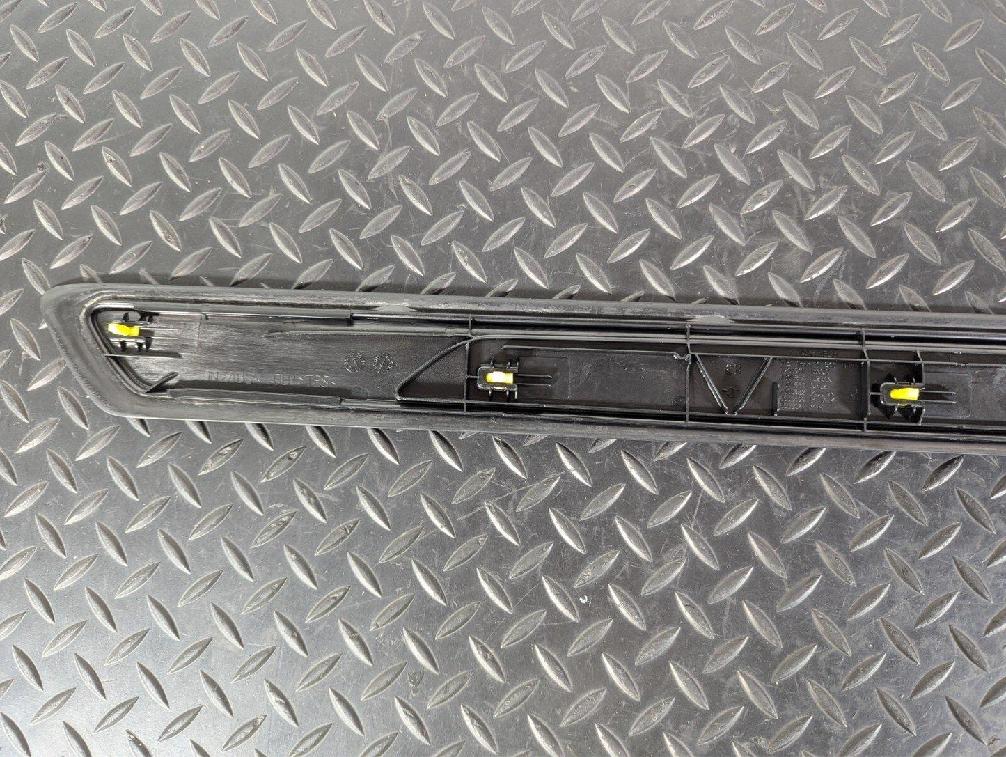 BMW 2 SERIES F22 M SPORT GENUINE DOOR SILL KICK PLATE FITS LEFT & RIGHT 8059061